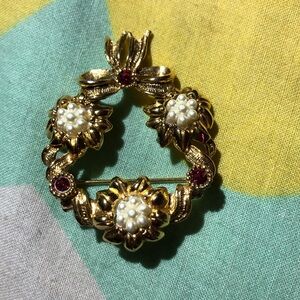 Vintage Avon Gold Brooch with Pearls and Red Accents